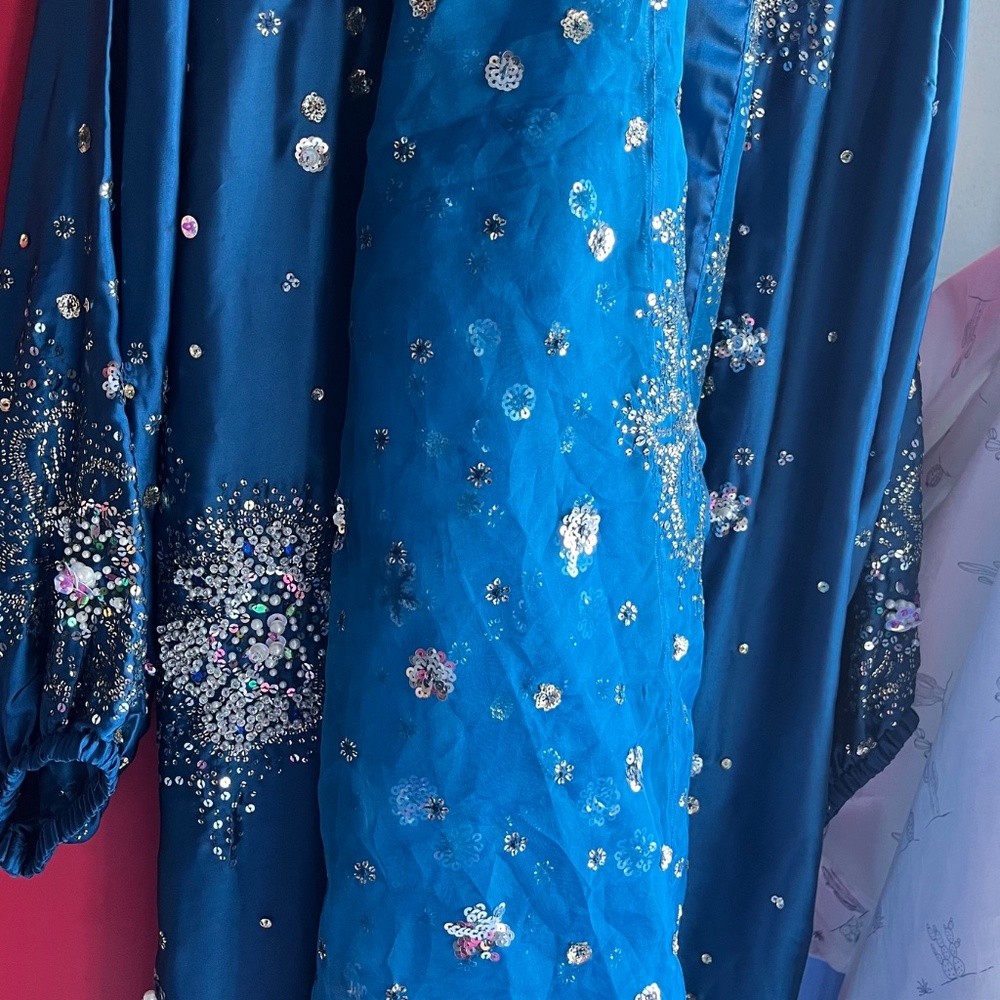 3 Piece Silk Embroidered Suit With Organza Dupatta - image 4